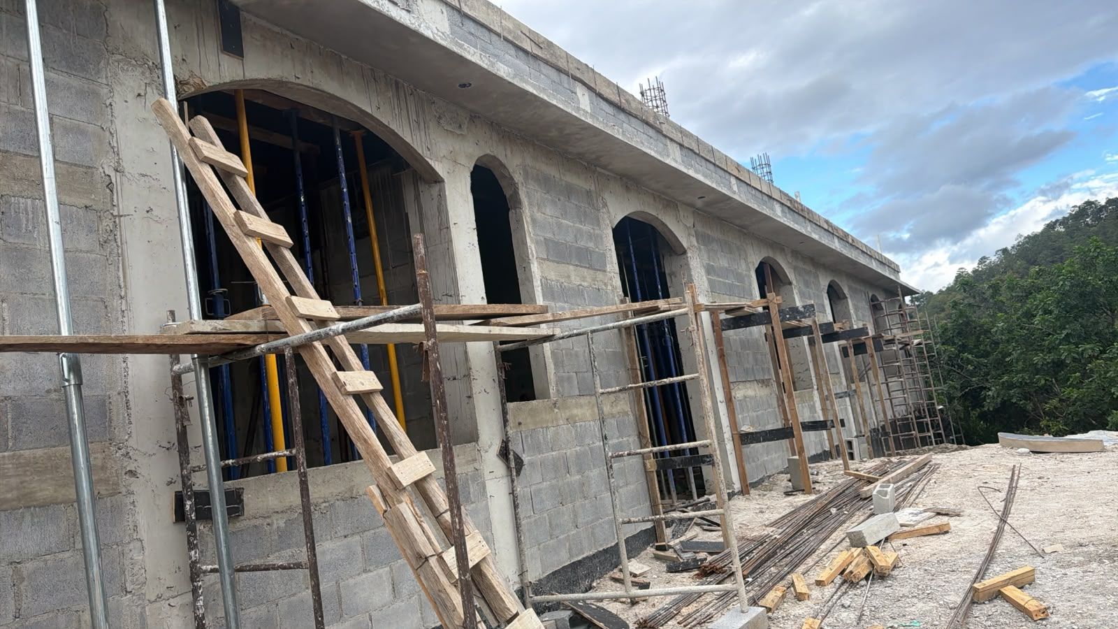 The church Kuxaj is helping build, arches